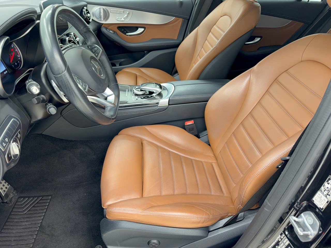 Used 2019 Mercedes-Benz GLC 43 AMG 4MATIC image 5