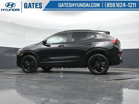 Used 2025 Buick Encore GX Sport Touring FWD image 38