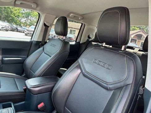 Used 2025 Ford Maverick Lobo AWD/4WD image 12