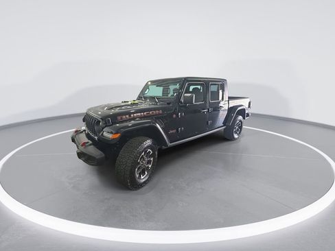 Used 2025 Jeep Gladiator Rubicon AWD/4WD image 4
