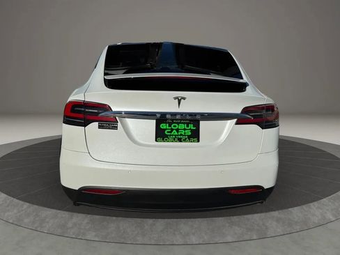 Used 2019 Tesla Model X Long Range image 6