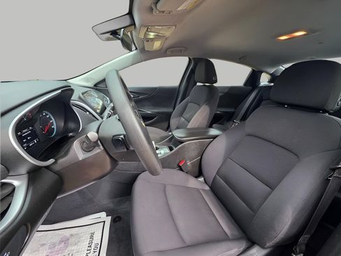 Used 2023 Chevrolet Malibu LT FWD image 18