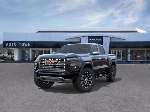 New 2026 GMC Canyon Denali image 8