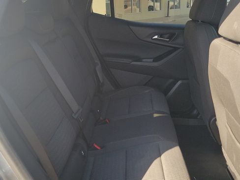 Used 2025 Chevrolet Equinox LT AWD/4WD image 11