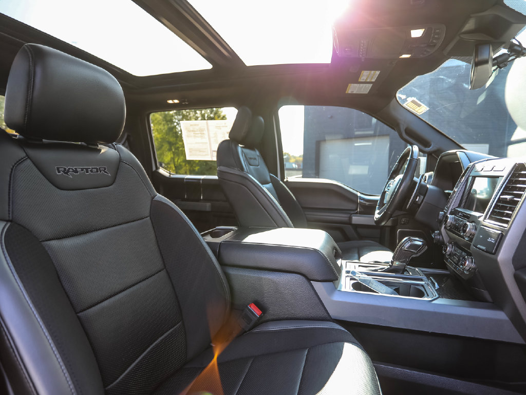 Used 2019 Ford F150 Raptor w/ Equipment Group 802A Luxury AWD/4WD image 29