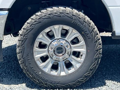 Used 2022 Ford F250 XLT AWD/4WD image 34