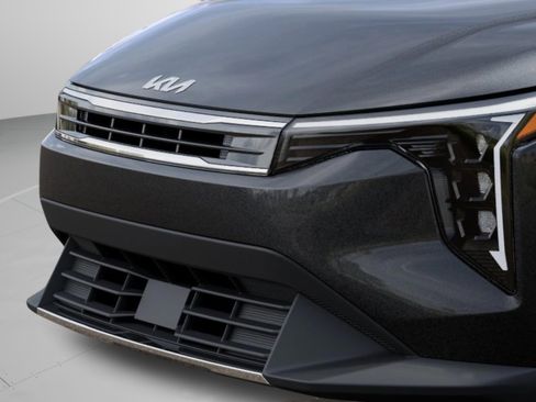 New 2026 Kia K4 EX image 13