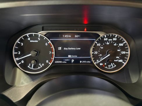 Used 2024 Nissan Rogue SV AWD/4WD image 6