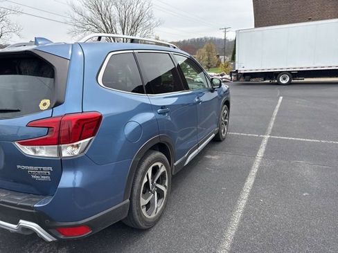 Used 2023 Subaru Forester Touring w/ Popular Package #2 image 7