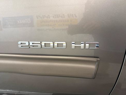 Used 2013 GMC Sierra 2500 SLT AWD/4WD image 73
