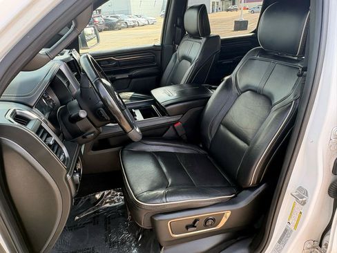 Used 2019 RAM 1500 Limited AWD/4WD image 22