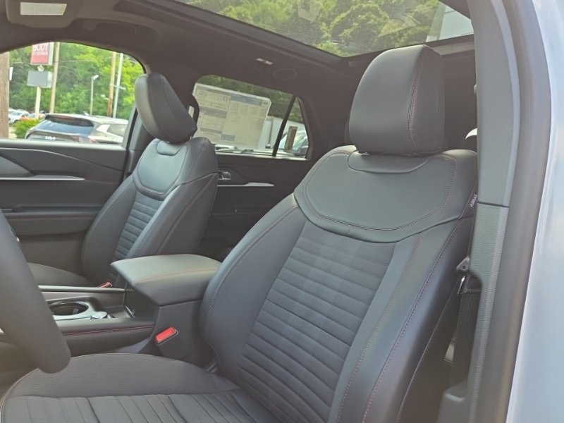 New 2026 Ford Explorer ST-Line AWD/4WD image 28
