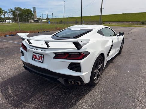 Used 2023 Chevrolet Corvette Stingray Coupe w/ Z51 Performance Package RWD image 10