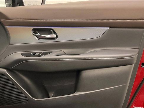 Certified 2025 Nissan Murano Platinum w/ Cargo Package image 25