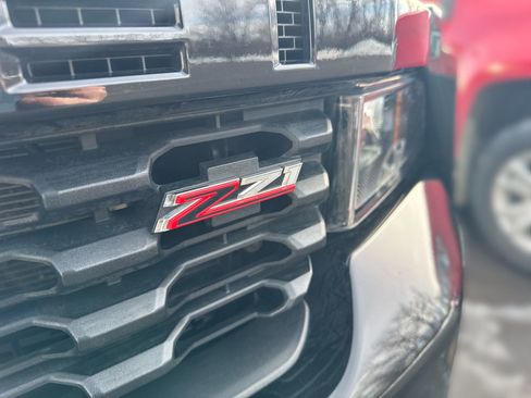 Used 2021 Chevrolet Silverado 1500 Custom Trail Boss w/ Midnight Edition image 15