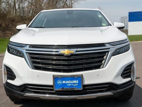 Used 2024 Chevrolet Equinox LT image 3