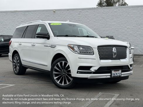 Used 2021 Lincoln Navigator Reserve RWD image 1