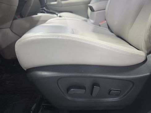 Used 2022 Nissan Rogue Sport SL FWD image 27