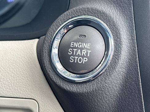 Used 2011 Lexus IS 250 w/ Premium Pkg Value Edition image 28