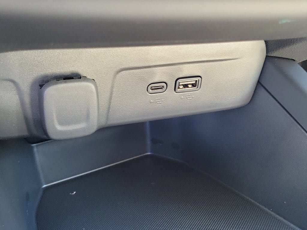 New 2026 Chevrolet Trax LS w/ LS Convenience Package FWD image 9