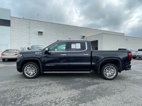 Used 2022 GMC Sierra 1500 Denali w/ Denali Carbonpro Edition AWD/4WD image 4