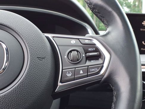 Used 2022 Acura MDX SH-AWD w/ Technology Package image 25