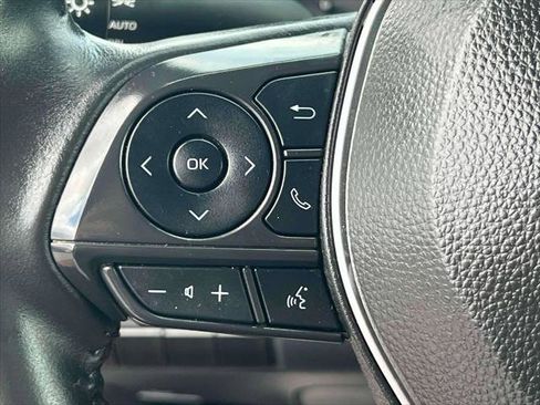 Certified 2024 Toyota Corolla SE image 23