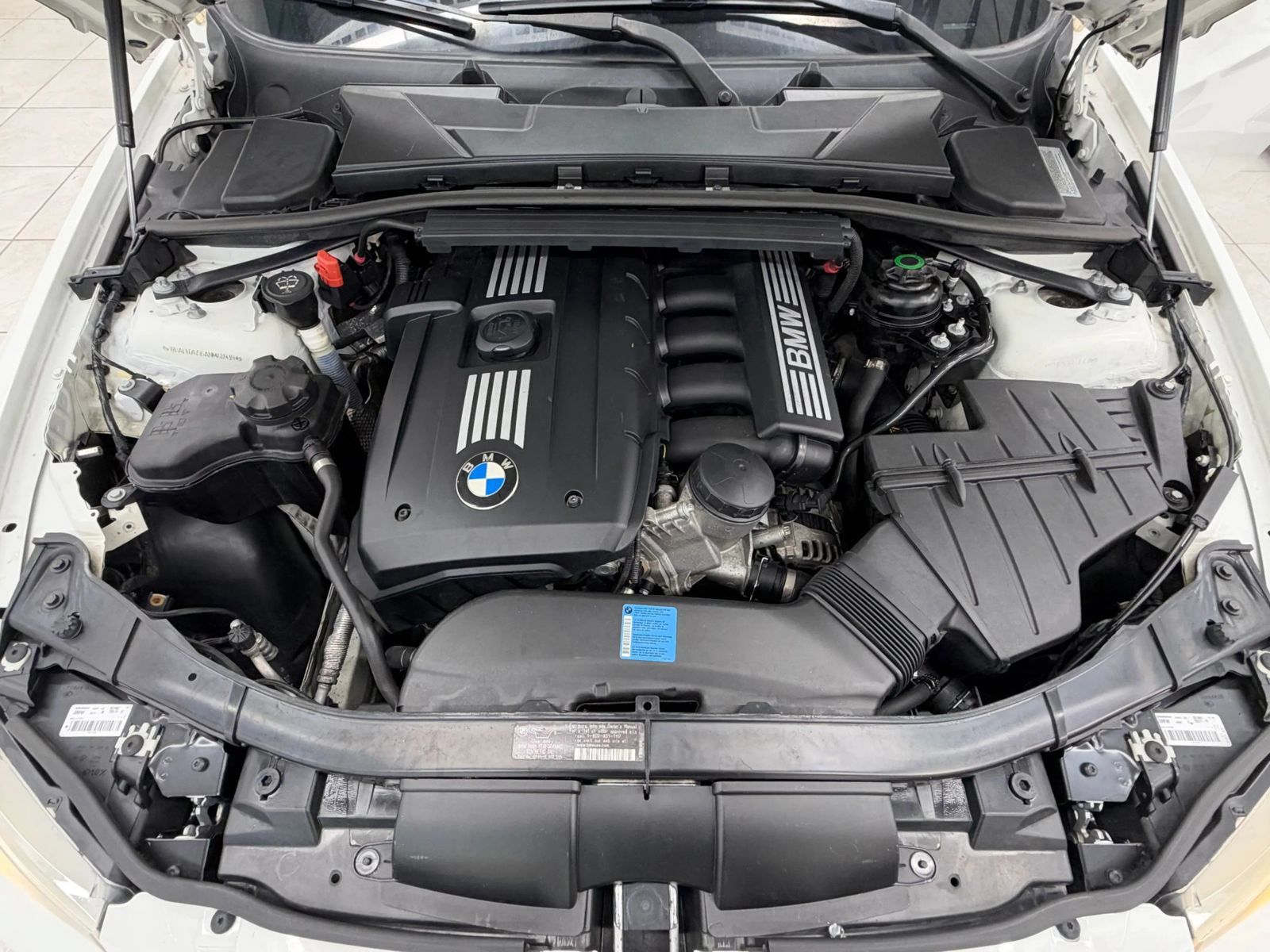 Used 2010 BMW 328i Sedan RWD image 35