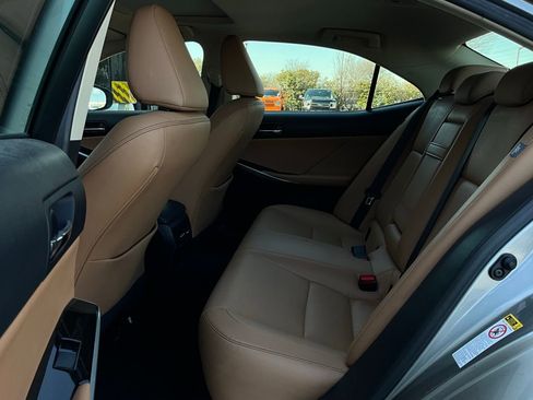 Used 2016 Lexus IS 200t image 12