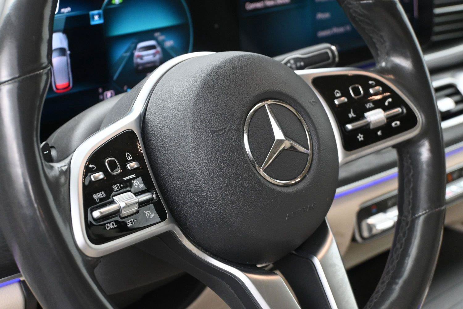 Used 2020 Mercedes-Benz GLE 350 4MATIC image 9