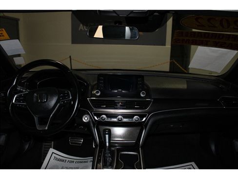 Used 2022 Honda Accord Sport image 14