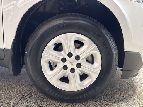 Used 2017 Chevrolet Traverse LS image 27