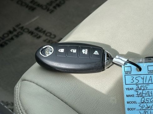 Used 2015 INFINITI Q50 Premium w/ Navigation Package image 32