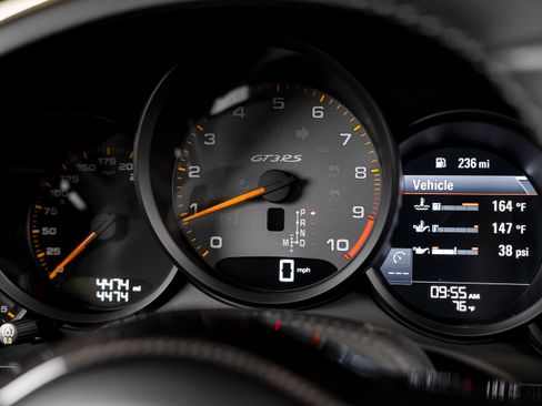 Certified 2019 Porsche 911 GT3 RS RWD image 54