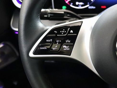 Used 2025 Mercedes-Benz C 300 C 300 image 4