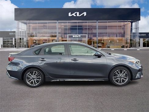 Certified 2023 Kia Forte GT-Line w/ GT-Line Technology Package image 7