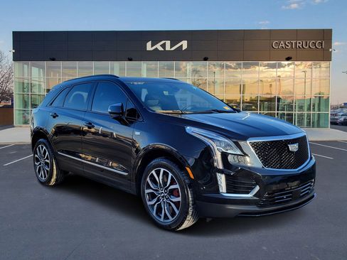 Used 2022 Cadillac XT5 Sportv w/ Technology Package image 1