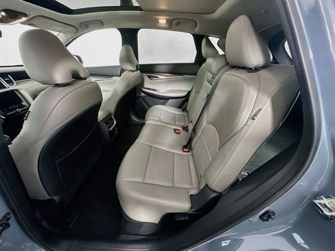 Used 2023 INFINITI QX50 Luxe FWD image 29