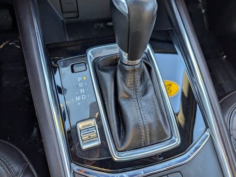 Used 2021 MAZDA CX-5 Signature image 22