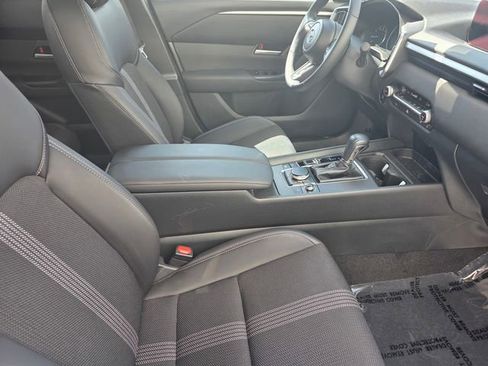Certified 2025 MAZDA CX-50 AWD 2.5 S w/ Weather Package image 15