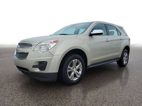 Used 2015 Chevrolet Equinox LS FWD image 2