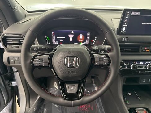 New 2026 Honda Pilot Black Edition image 32