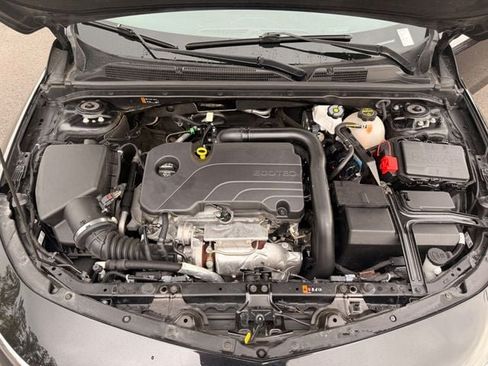Used 2025 Chevrolet Malibu LT FWD image 15
