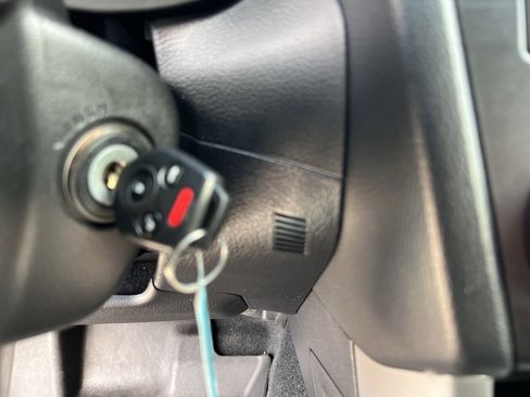 Used 2014 Subaru Forester 2.5i Premium w/ All-Weather Package image 33