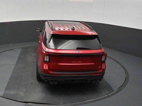 Used 2025 Ford Explorer ST w/ Sun And Sound Package AWD/4WD image 15