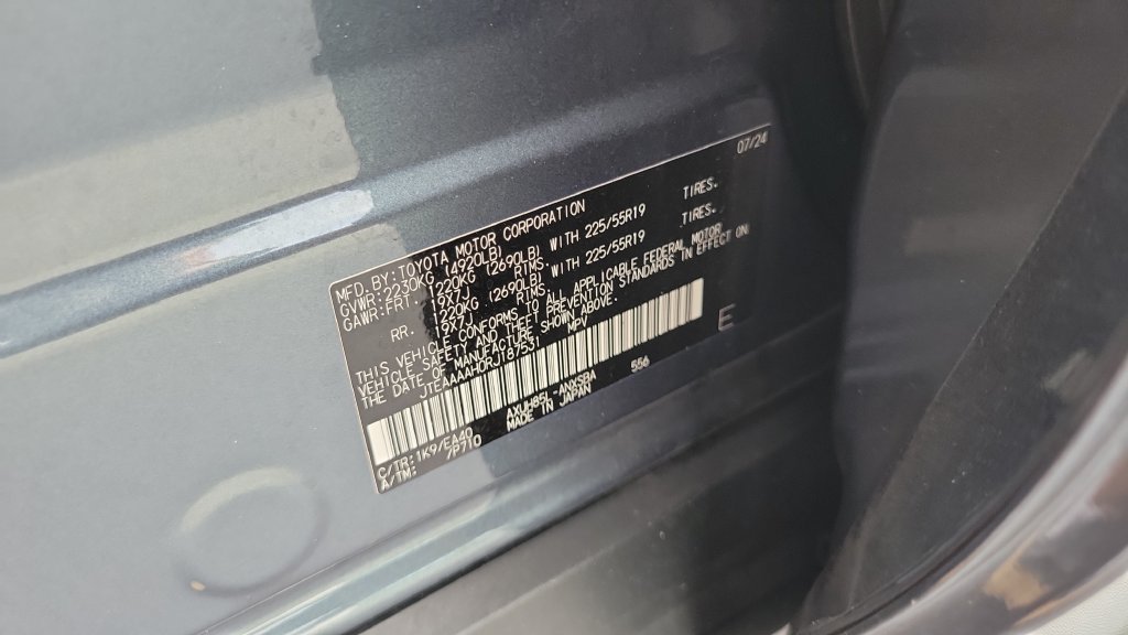Used 2024 Toyota Venza Limited AWD/4WD image 26