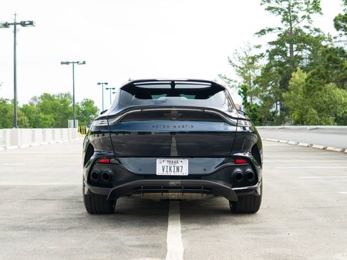 Used 2023 Aston Martin DBX 707 image 4