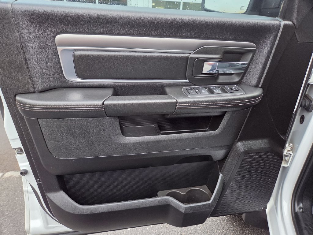 Used 2022 RAM 1500 Warlock AWD/4WD image 10