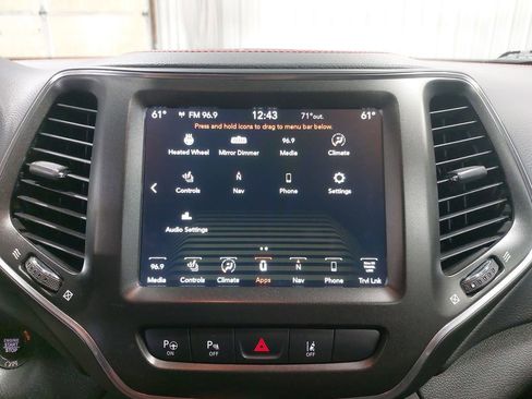 Used 2023 Jeep Cherokee Trailhawk w/ Trailer Tow Group AWD/4WD image 22