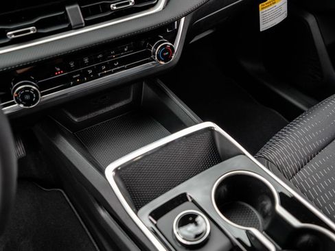 New 2026 Chevrolet Equinox LT FWD image 22